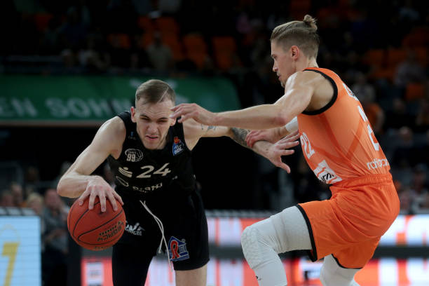 员配置来看 员配置来看