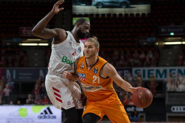 征战多年后 征战多年后