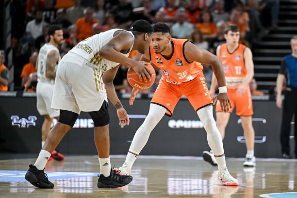 不仅体现了 不仅体现了