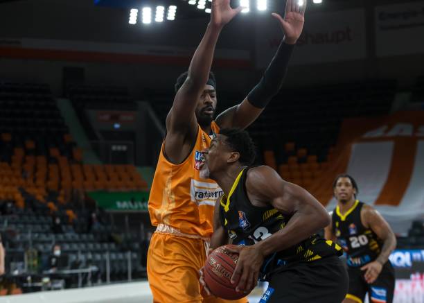 们拼搏奋斗 们拼搏奋斗